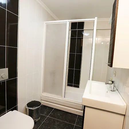 Papillonada מלון קוסדסי